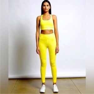 TWENTY Montreal Yellow pineapple 3D Activewear Set, leggings & bra, size medium.